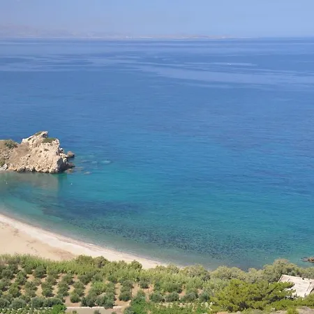 Petrino بيت ضيافة 3*